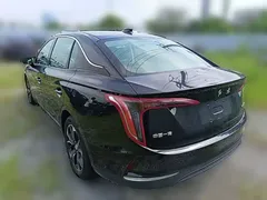 2023 Hongqi E-QM5, чёрный — фото 7