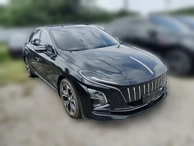 2023 Hongqi E-QM5