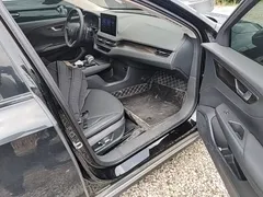 2023 Hongqi E-QM5, чёрный — фото 9