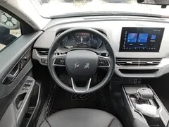 2023 Hongqi E-QM5, чёрный — фото 15