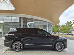 2026 Nio ES8 6-seat Executive Signature, чёрный — фото 6