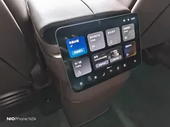 2026 Nio ES8 6-seat Executive Signature, чёрный — фото 13