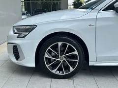 2021 Audi A3L Limousine 35 TFSI, белый — фото 13