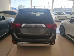 2020 Mitsubishi Outlander 2.0L 2WD 5 — фото 4