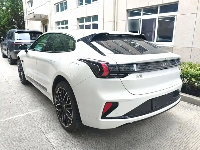 2025 Zeekr 001 YOU 100kWh 4WD