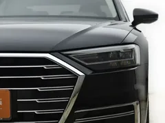 2022 Audi A8L 50 TFSI quattro, чёрный — фото 3