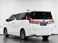 2021 Toyota Vellfire Hybrid 2.5L HV Premium, белый — фото 4
