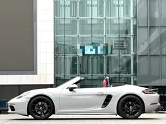 2022 Porsche 718 Boxster 2.0T — фото 4