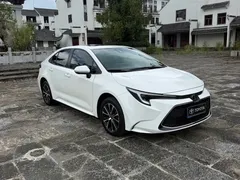 2023 Toyota Levin 185T CVT Luxury, белый — фото 3