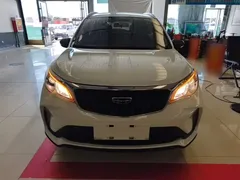 2021 Geely Vision X3 1.5L CVT Premium, белый — фото 3
