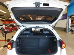 2021 Geely Vision X3 1.5L CVT Premium, белый — фото 19