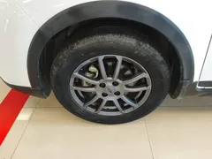 2021 Geely Vision X3 1.5L CVT Premium, белый — фото 23