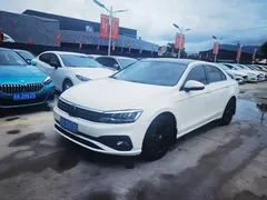 2021 Volkswagen Lamando 230TSI DSG Fashion, белый — фото 1
