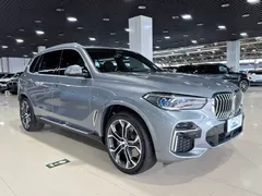 2022 BMW X5 40Li M — фото 3