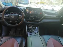 2023 Toyota Highlander 2.5L Smart Hybrid 4WD Elite 7, чёрный — фото 5