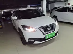 2021 Nissan Kicks 1.5L XV CVT Luxury, белый — фото 4