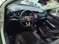 2021 Nissan Kicks 1.5L XV CVT Luxury, белый — фото 10