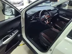 2021 Nissan Kicks 1.5L XV CVT Luxury, белый — фото 16