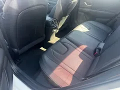 2022 Hyundai Elantra 1.5L CVT LUX Premium, белый — фото 8
