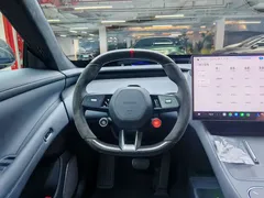 2025 Xiaomi YU7 4WD Max — фото 14