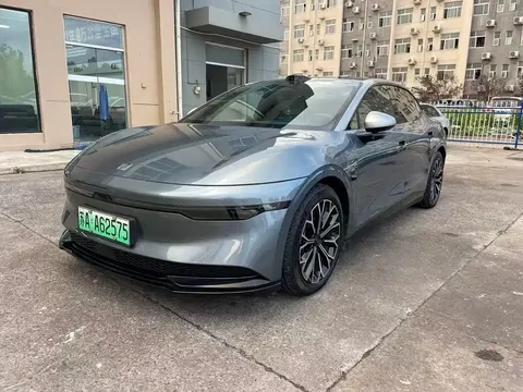 2024 Zeekr 007 RWD 75kWh Smart Driving