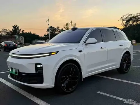 2023 Li Auto L7 Max