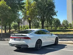 2022 Audi A7 45 TFSI, белый — фото 9