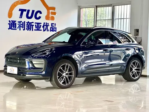 2022 Porsche Macan 2.0T