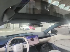 2024 Zeekr 007 4WD Smart Driving 100kWh EV — фото 18
