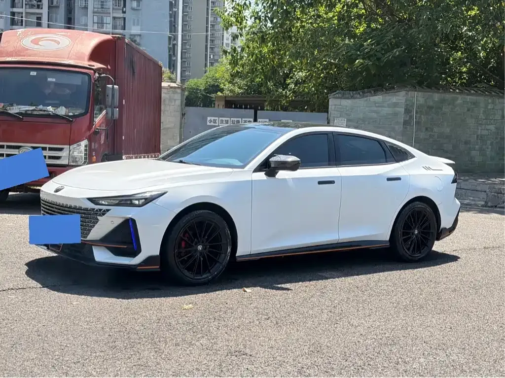 2023 Changan UNI-V 1.5T Sport