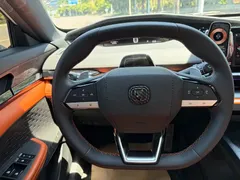 2023 Changan UNI-V 1.5T Sport, белый — фото 10