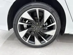 2022 Audi A3L Limousine 35 TFSI Fashion Sport, белый — фото 18