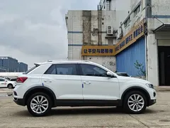 2022 Volkswagen T-Roc 280TSI DSG 2WD PLUS, белый — фото 8