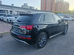 2022 Audi Q5L 45T, чёрный — фото 10