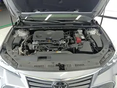 2019 Toyota Avalon 2.0L Luxury VI — фото 10