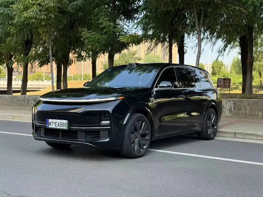 2022 Li Auto L9 Max