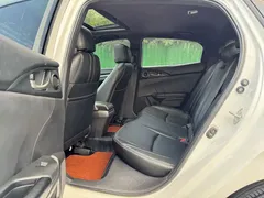 2021 Honda Civic HATCHBACK 220TURBO CVT, белый — фото 15