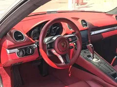 2022 Porsche 718 Cayman 2.0T — фото 5