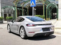 2022 Porsche 718 Cayman 2.0T — фото 9