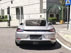 2022 Porsche 718 Cayman 2.0T — фото 10