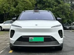2023 Nio ES8 75kWh Executive, белый — фото 2