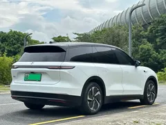 2023 Nio ES8 75kWh Executive, белый — фото 4