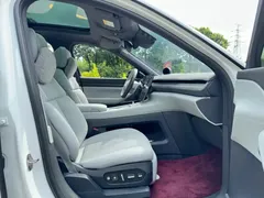 2023 Nio ES8 75kWh Executive, белый — фото 13
