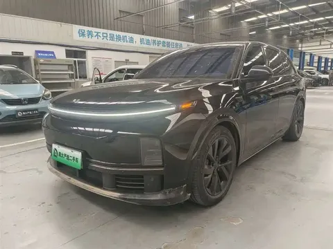 2023 Li Auto L7 Pro