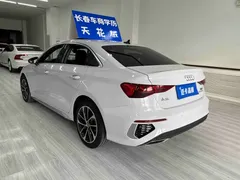 2022 Audi A3L Limousine 35 TFSI, белый — фото 5
