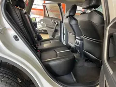 2023 Toyota RAV4 2.0L CVT 2WD, белый — фото 11