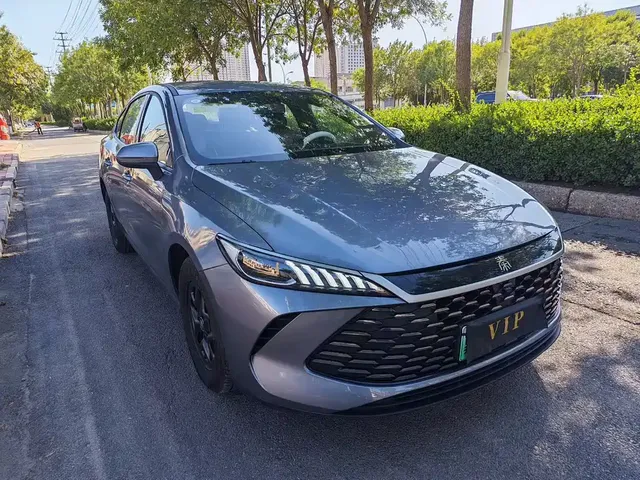 2025 BYD Qin PLUS DM-i PHEV Smart Driving 55km Leading