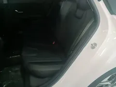 2022 Hyundai Elantra 1.5L CVT LUX Premium, белый — фото 17