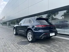 2022 Porsche Macan 2.0T, синий — фото 4