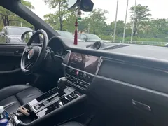 2022 Porsche Macan 2.0T, синий — фото 10